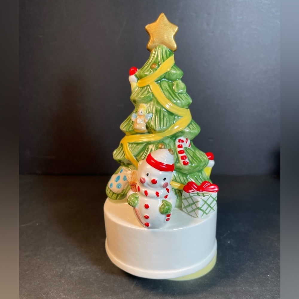 Vtg Earthenware Musical Snowman Christmas Tree T59